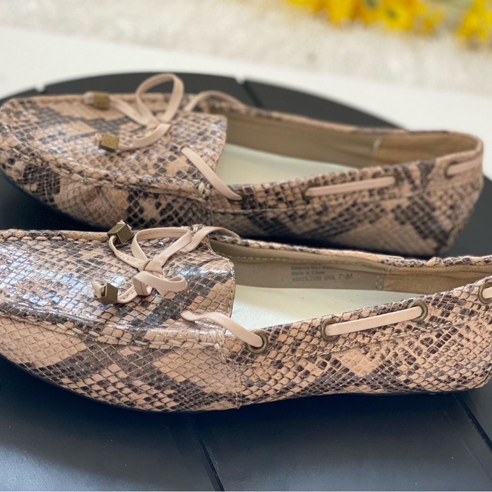 Reba…..Snake skin comfortable flat slip on shoes - Picture 6 of 6